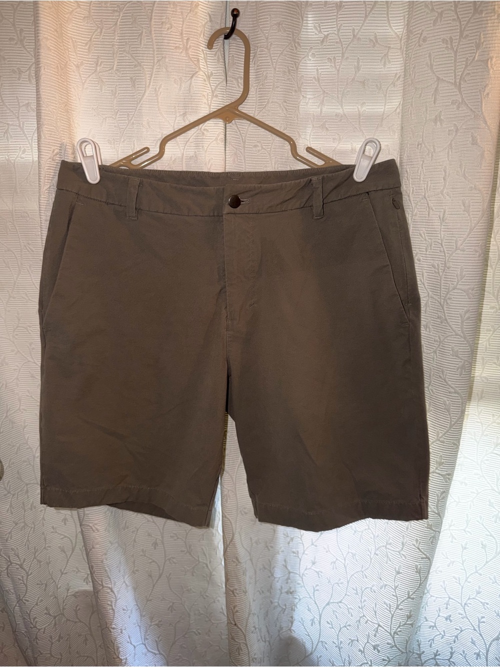 Lululemon ABC shorts